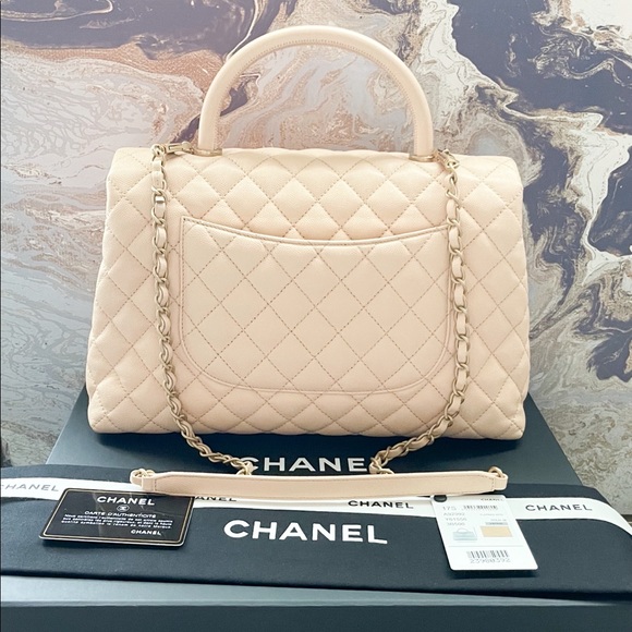 Chanel Caviar Quilted Medium Coco Handle Flap Bag - Picture 2 of 15